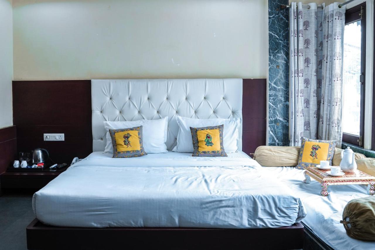 Mewar Villas Udaipur Exteriör bild